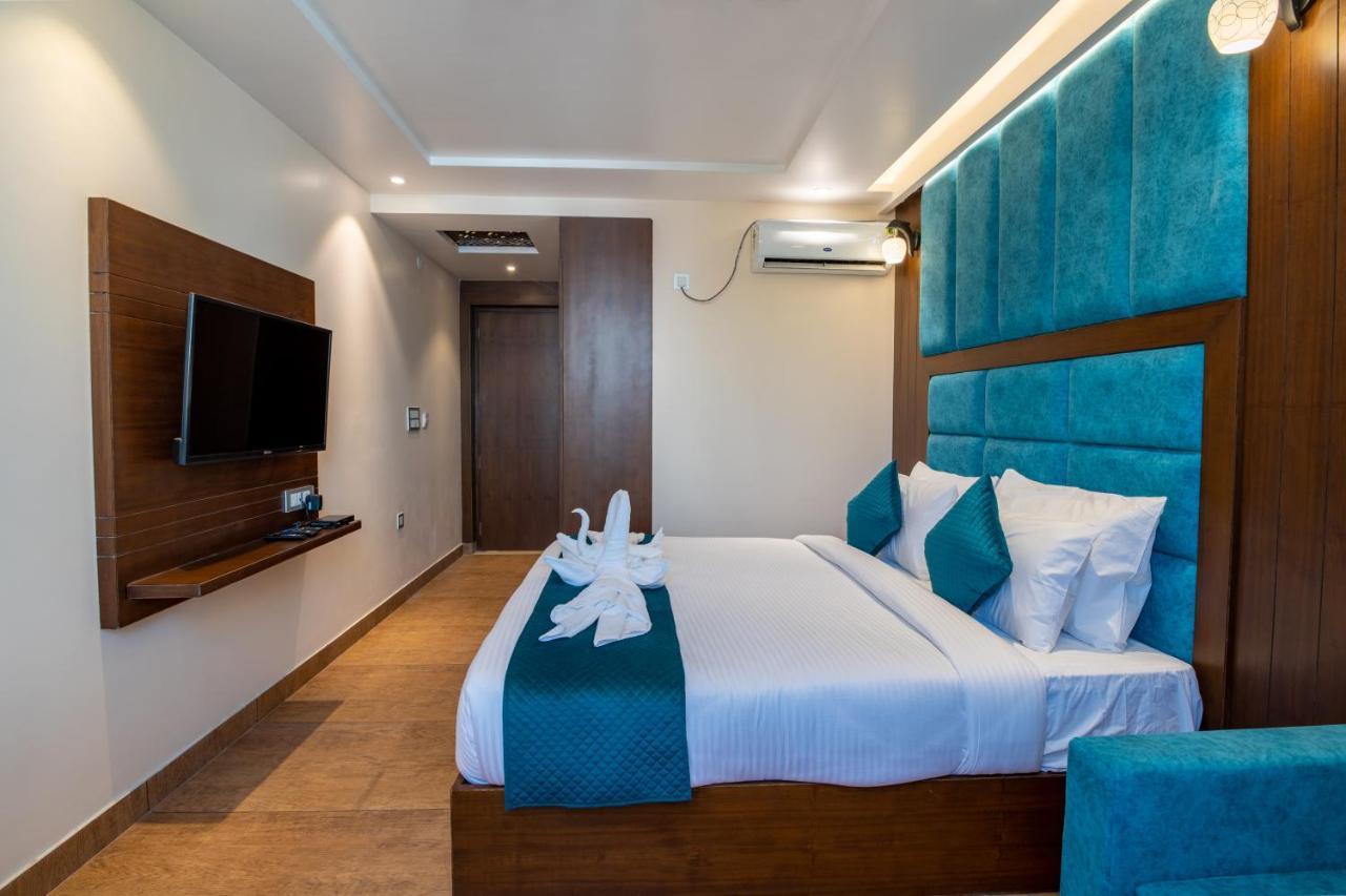 Hotel Vivaan Regency Харидвар Экстерьер фото